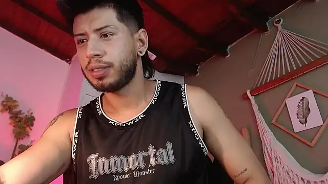 Colby brown03 online show from 10/26/25, 08:59