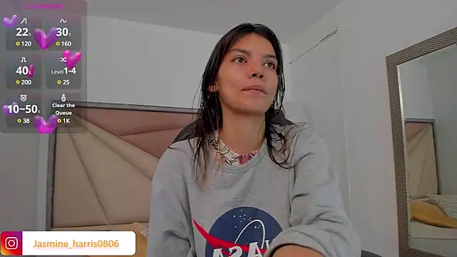 Snapshot of JasmineHarris chatting on 02/25/25, 11:52 JasmineHarris online show from 02/25/25, 11:52