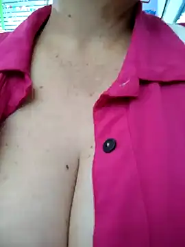 sussy 185 online show from 02/20/25, 06:24