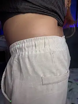 Im Little online show from 01/31/25, 09:27