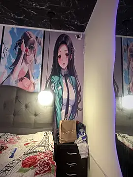 Im Little online show from 02/20/25, 03:34