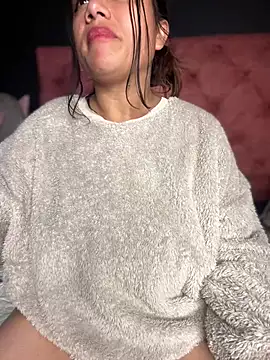 Im Little online show from 02/27/25, 09:32