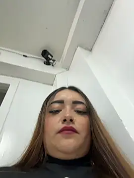 Tatiana O online show from 11/18/25, 03:27