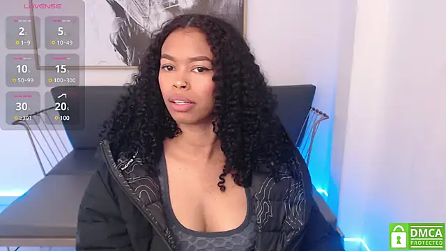 Snapshot of Shenna_brunette_ chatting on 02/09/25, 01:14 Shenna brunette online show from 02/09/25, 01:14