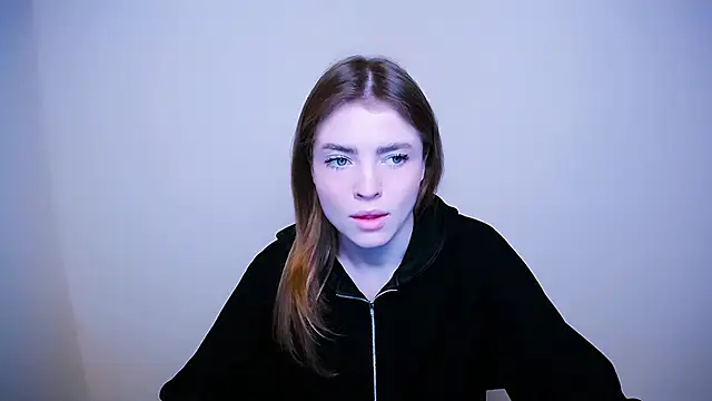 Snapshot of MissOliviaa_ chatting on 02/11/25, 10:15 MissOliviaa  online show from 02/11/25, 10:15