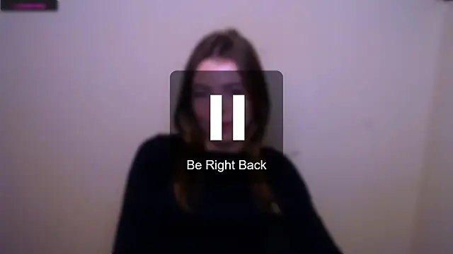 Snapshot of MissOliviaa_ chatting on 02/16/25, 07:48 MissOliviaa  online show from 02/16/25, 07:48