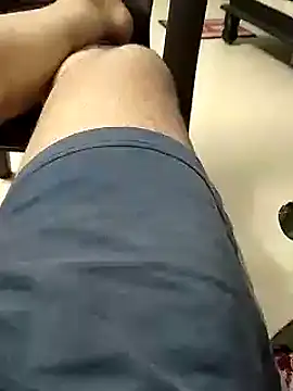 Happyman300 online show from 12/01/24, 07:47