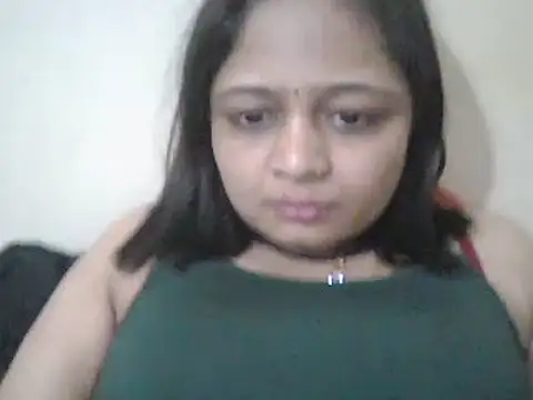Snapshot of manvi199407 chatting on 12/04/24, 05:44 manvi199407 online show from 12/04/24, 05:44