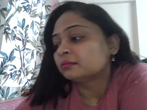 Snapshot of manvi199407 chatting on 10/21/25, 12:17 manvi199407 online show from 10/21/25, 12:17