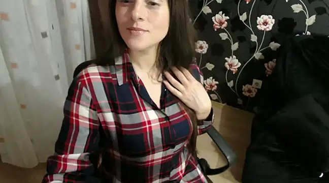 SweetBabyGirl212 online show from 01/02/25, 04:02