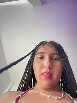 Snapshot of Matilda_russoo chatting on 02/05/25, 12:49 Matilda russoo online show from 02/05/25, 12:49