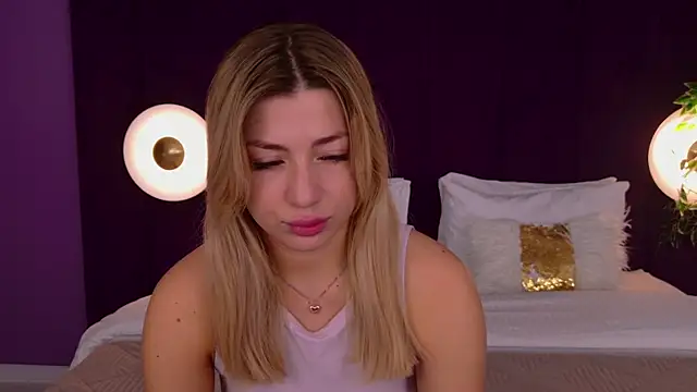 HelenaMorgan online show from 10/09/25, 03:04