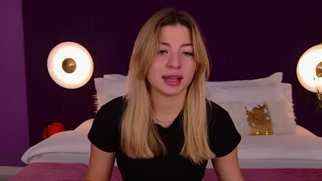 HelenaMorgan online show from 10/23/25, 03:06