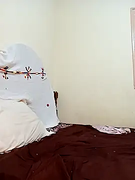 Snapshot of Sahar_sexy chatting on 09/14/25, 03:33 Sahar sexy online show from 09/14/25, 03:33