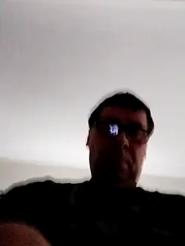 Snapshot of Lisak951 chatting on 03/12/25, 04:35 Lisak951 online show from 03/12/25, 04:35