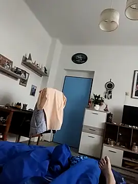 Snapshot of Lisak951 chatting on 11/03/25, 07:09 Lisak951 online show from 11/03/25, 07:09