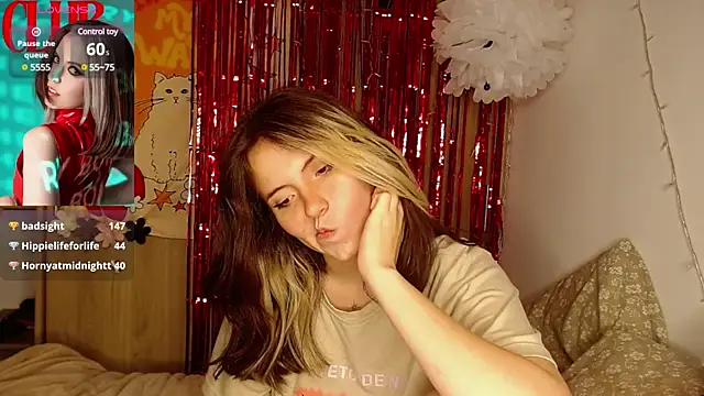 cherrybom969 online show from 12/04/24, 06:33