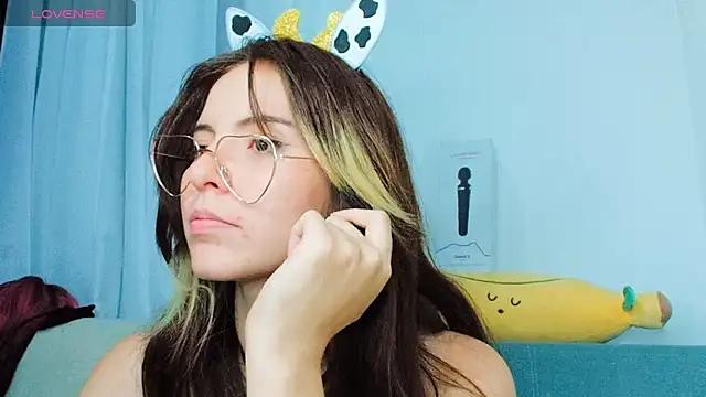 cherrybom969 online show from 01/24/25, 09:39