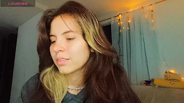 cherrybom969 online show from 03/02/25, 05:33