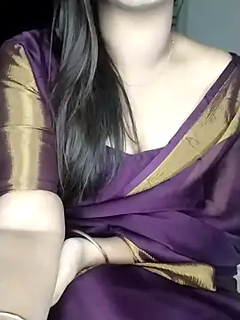 Snapshot of Sexy-Shalinii chatting on 12/21/24, 12:49 Sexy-Shalinii online show from 12/21/24, 12:49