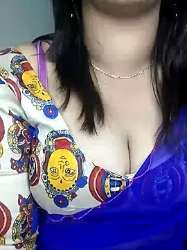 Snapshot of Sexy-Shalinii chatting on 01/21/25, 12:39 Sexy-Shalinii online show from 01/21/25, 12:39