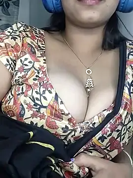 Snapshot of Sexy-Shalinii chatting on 03/07/25, 01:18 Sexy-Shalinii online show from 03/07/25, 01:18