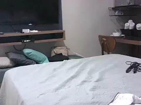 pornstarbrezillian online show from 02/06/25, 10:43