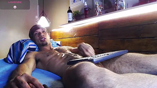 Snapshot of SonicJ25 chatting on 10/15/25, 12:55 SonicJ25 online show from 10/15/25, 12:55