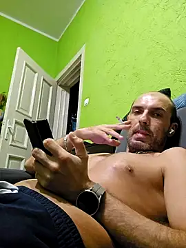 Snapshot of STANISLAW621162 chatting on 01/14/25, 10:23 STANISLAW621162 online show from 01/14/25, 10:23