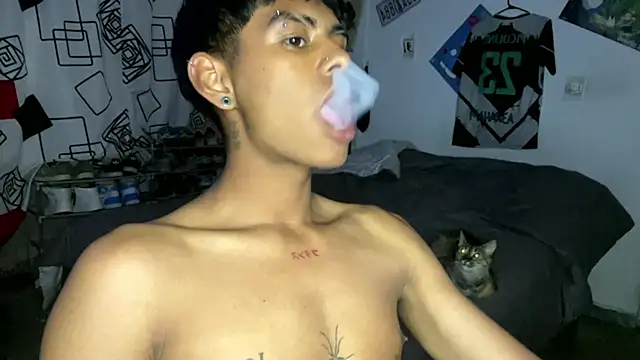 Snapshot of _Billowy_ chatting on 10/02/25, 01:34 Billowy online show from 10/02/25, 01:34