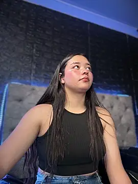 Paloma  LS online show from 11/05/25, 05:02