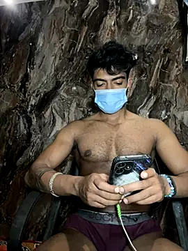 rony6663 online show from 11/17/25, 09:48