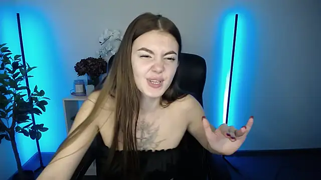 Ritaneer online show from 11/24/25, 10:48