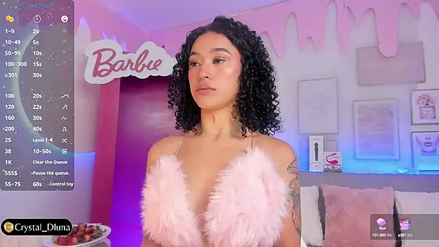 Crystal Dluna online show from 02/10/25, 01:44