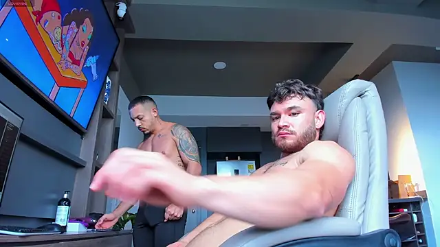 Maximo Marcelo online show from 11/04/25, 12:04