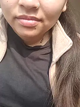 Snapshot of rituu07 chatting on 12/20/24, 04:42 rituu07 online show from 12/20/24, 04:42