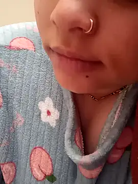 Snapshot of rituu07 chatting on 01/28/25, 04:29 rituu07 online show from 01/28/25, 04:29