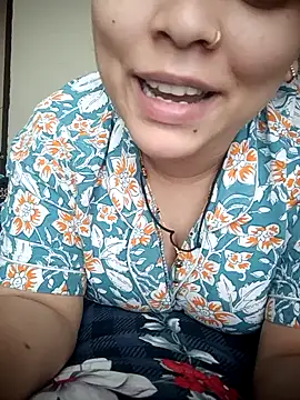 Snapshot of rituu07 chatting on 10/28/25, 09:24 rituu07 online show from 10/28/25, 09:24