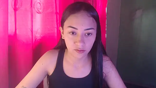 Snapshot of Little_aphrodite chatting on 11/03/25, 04:19 Little aphrodite online show from 11/03/25, 04:19