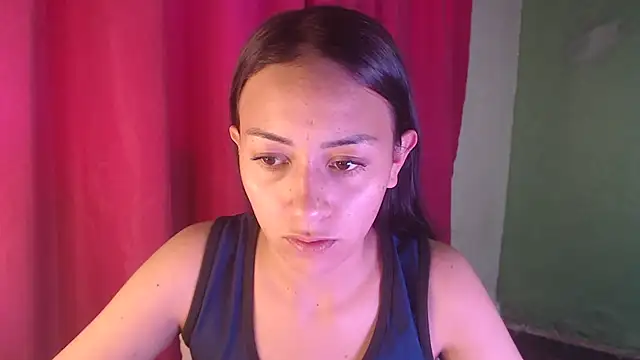 Snapshot of Little_aphrodite chatting on 11/05/25, 10:10 Little aphrodite online show from 11/05/25, 10:10