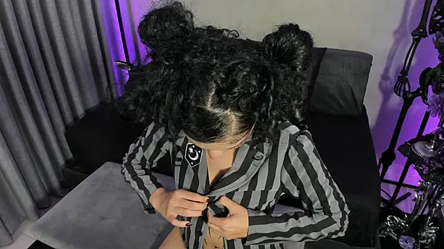 Morgan Hilll  online show from 10/12/25, 01:10