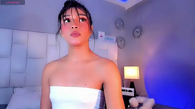ValentinaMarinn online show from 12/30/24, 10:01