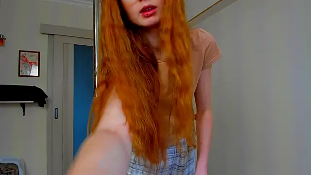 Snapshot of Fire_Luna chatting on 10/31/25, 09:21 Fire Luna online show from 10/31/25, 09:21