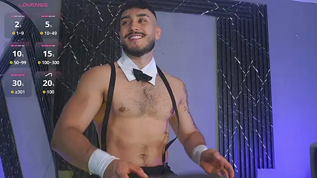 Snapshot of Zionmattis chatting on 11/28/25, 10:12 Zionmattis online show from 11/28/25, 10:12