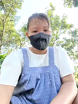 Betty20zx online show from 10/10/25, 12:31