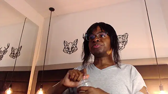 candy lovee69 online show from 03/19/25, 11:03