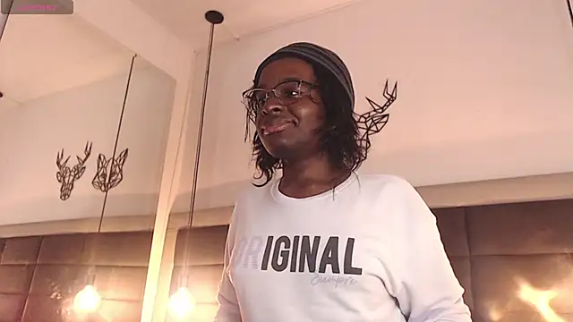 candy lovee69 online show from 10/12/25, 05:50