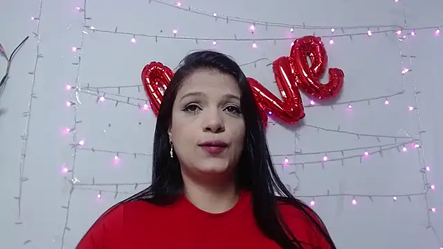 Nicol Love0 online show from 02/20/25, 02:02