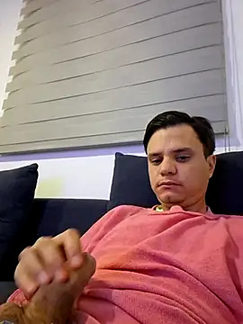 Snapshot of stevego94 chatting on 11/20/25, 06:35 stevego94 online show from 11/20/25, 06:35