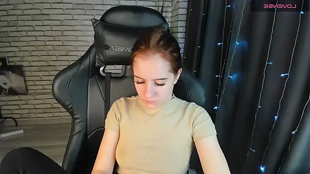 Tonya Gray online show from 12/28/24, 04:19